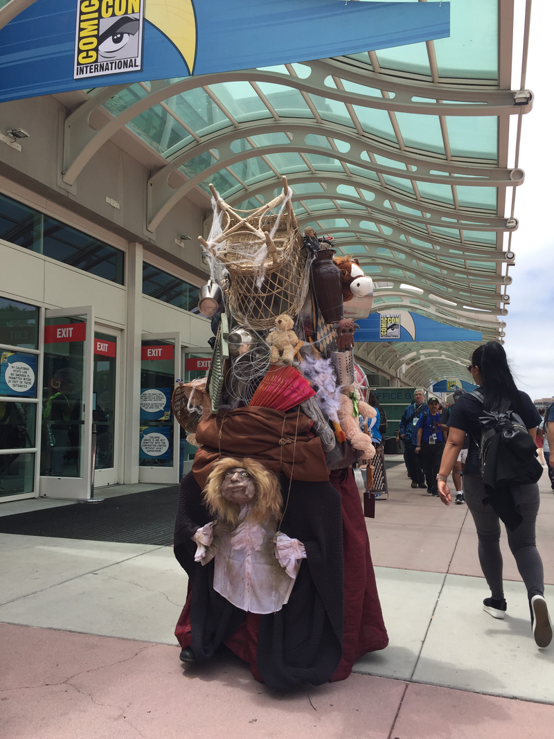 What hot Comic-Con exclusives do you think Labyrinthâs Junk Lady has to peddle?